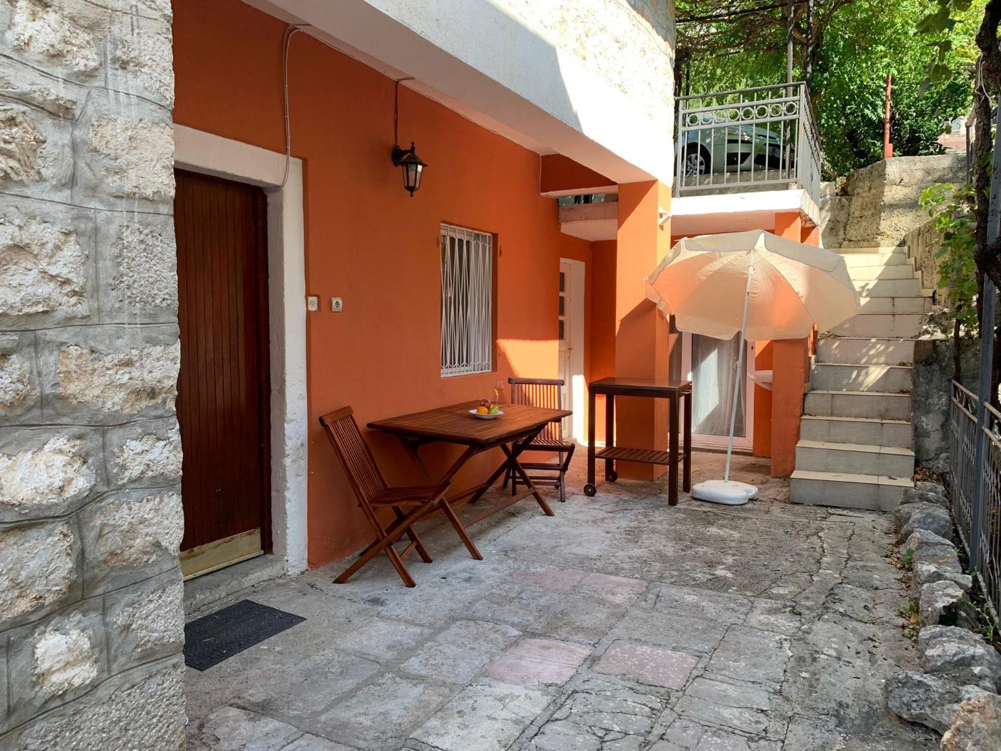Petrana Apartment Kotor